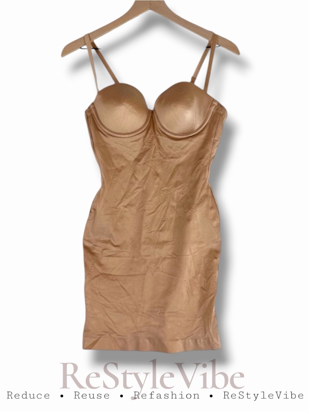 VICTORIA’S SECRET Women’s Size 36B Power Figure Cupped Shaping Slip Underwire